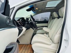 Buick GL8 Land Business Class 652T Smart Premium Edition - photo 4