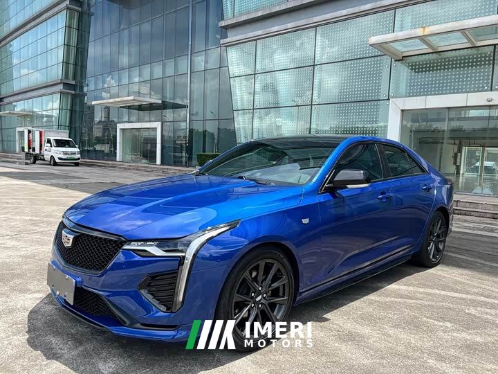 Cadillac CT4 28T Premium