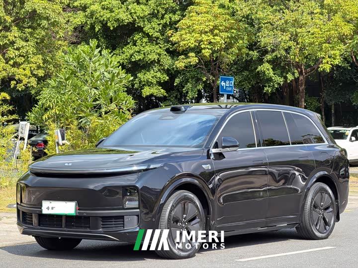 Li Auto L8 Max - ავტომობილი ჩინეთიდან