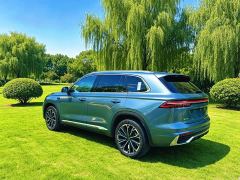 Geely Xingyue L Oriental Radiance 2.0T Automatic Moonlight Edition - фото 4