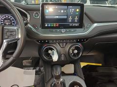 Chevrolet Blazer 650T 7 Edition - ფოტო 12
