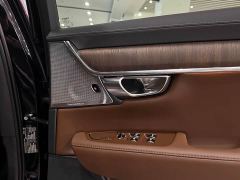 Volvo S90 Plug-in Hybrid Four-Wheel Drive Long Range Smart Luxury Edition - photo 14