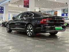 Volvo S90 Plug-in Hybrid Four-Wheel Drive Long Range Smart Luxury Edition - photo 3
