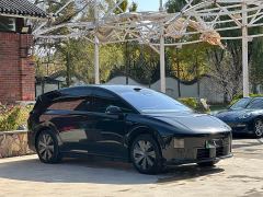 Li Auto i8 Standard Edition - photo 3
