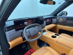 IM Motors Zhiji LS8 52 Max Luxury Six-Seater - photo 12