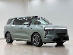 IM Motors Zhiji LS8 52 Max Luxury Six-Seater - photo 3