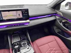 BMW 5 Series 530Li Luxury M Sport Package - ფოტო 15