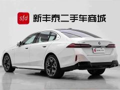 BMW 5 Series 530Li Luxury M Sport Package - ფოტო 6