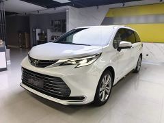 Toyota Sienna 2.5L Hybrid Premium - ფოტო 1