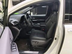 Toyota Sienna 2.5L Hybrid Premium - ფოტო 14