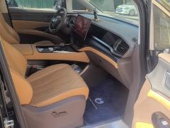 Denza D9 DM-i 970 AWD Premium Edition - ფოტო 8