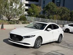 Mazda3 Axela 2.0L Automatic Elegant Edition - ფოტო 1