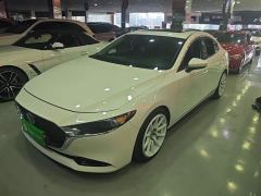Mazda3 Axela 2.0L Automatic Elegant Edition - photo 1