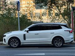 Lynk & Co 09 EM-P 2.0TD EM-P Voyager Edition PM 6-seater - photo 2
