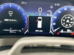 Toyota Alphard 2.5L Automatic - ფოტო 12
