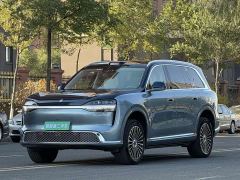 AITO M9 Extended Range Ultra 6-Seater - фото 1
