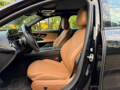 Mercedes-Benz E-Class (Imported) E 260 Sports Edition - photo 15