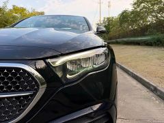 Mercedes-Benz E-Class (Imported) E 260 Sports Edition - photo 2