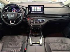 Honda Odyssey 2.0L e:HEV Luxury - ფოტო 5