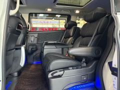 Honda Odyssey 2.0L e:HEV Luxury - ფოტო 6