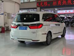 Honda Odyssey 2.0L e:HEV Luxury - ფოტო 9