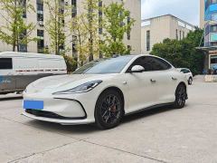 IM Motors Zhiji L6 Max Standard Edition - ფოტო 1