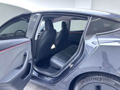 Tesla Model 3 Rear-Wheel Drive - photo 17
