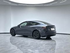 Tesla Model 3 Rear-Wheel Drive - photo 3