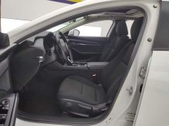 Mazda3 Axela 2.0L Automatic Brilliant Edition - фото 9