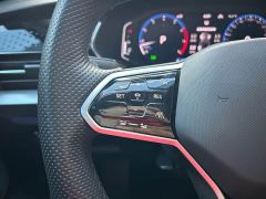 Volkswagen Passat 380TSI Premier - photo 16