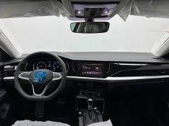 Volkswagen Passat Outstanding Edition 380TSI Dragon Ascendant Version - фото 14