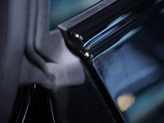 BMW M4 3.0T Manual - ფოტო 12