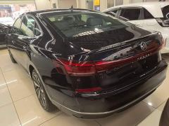 Volkswagen Passat Outstanding Edition 330TSI Elite - photo 4