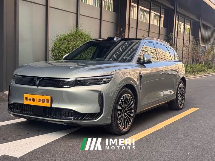 Voyah Lantu FREE AWD Qiankun Edition - автомобиль из Китая