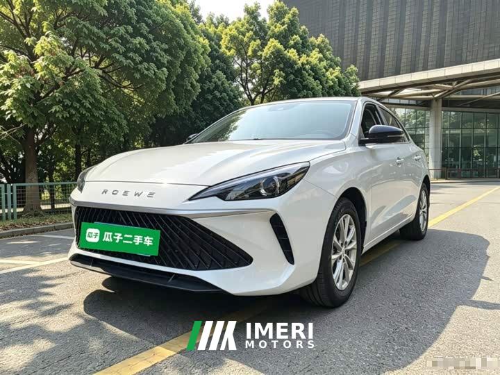SAIC MG i5 1.5L CVT Luxury - car from China