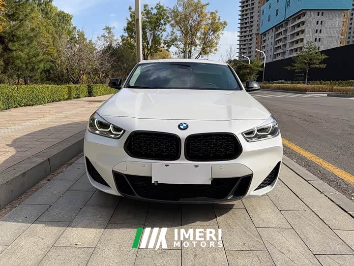 BMW X2 sDrive25i M Sport Dark Night Edition - автомобиль из Китая