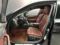 BMW 5 Series 530Li Luxury M Sport Package - фото 6