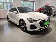 Audi A3 A3L Limousine 35TFSI Prestige - photo 3