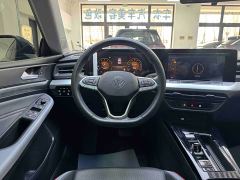 Volkswagen Lingdu L 280TSI DSG Dazzling Red Edition - photo 17
