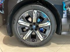BMW iX Facelift xDrive40 - ფოტო 11