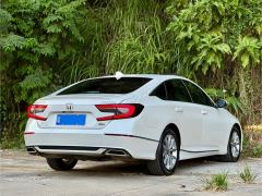 Honda Accord 260TURBO Luxury Edition - photo 6