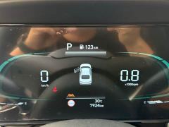 Hyundai Elantra 1.5L CVT Luxury - ფოტო 8