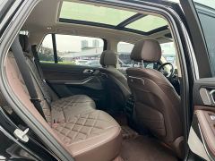 BMW X5 xDrive 30Li M Sport Premium Package - ფოტო 13