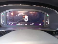 Volkswagen Passat 330TSI Luxury - ფოტო 11