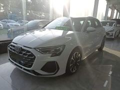 Audi A3 Sportback 35TFSI Dynamic Comfort Edition - photo 1