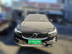 Volvo XC60 B5 AWD Smart Luxury Edition - ფოტო 2
