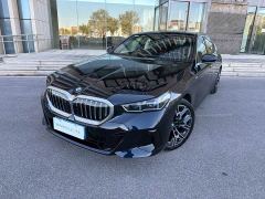 BMW 5 Series 530Li Luxury M Sport Package - ფოტო 1