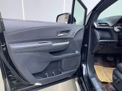 Toyota Gravia 2.5L Hybrid Prestige Plus AWD - ფოტო 11