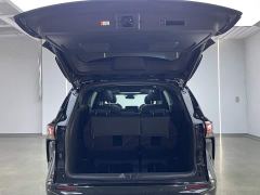 Toyota Gravia 2.5L Hybrid Prestige Plus AWD - ფოტო 7