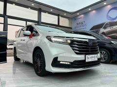 Honda Odyssey 2.0L e:HEV Sharp Radiance Edition - фото 5